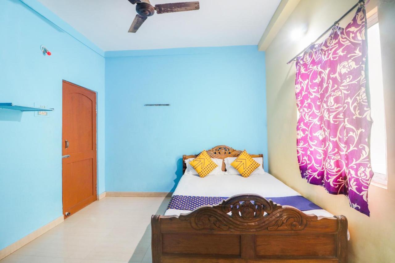 Spot On 68703 Delight Inn Puri Exterior foto